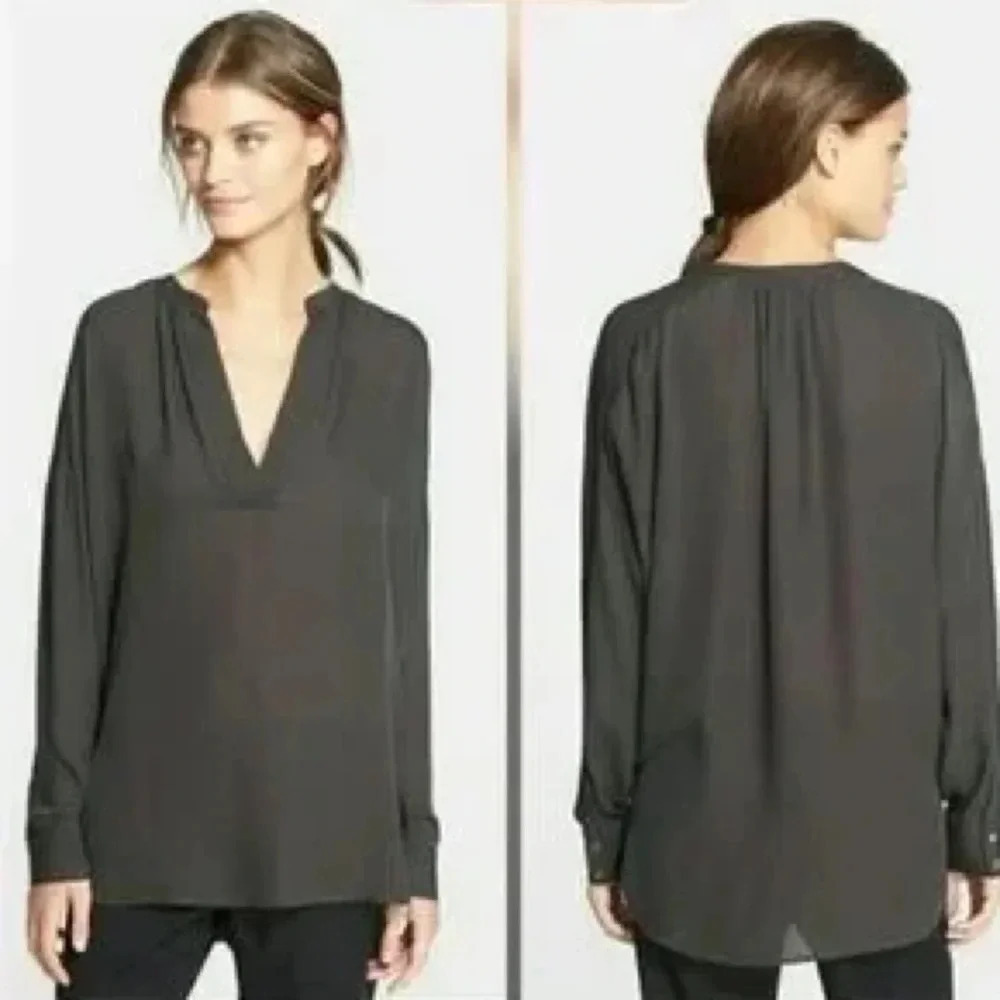 Vince Split V-Neck Silk Popover Long sleeve Silk Blouse Tunic Top size 6 - Picture 3 of 10